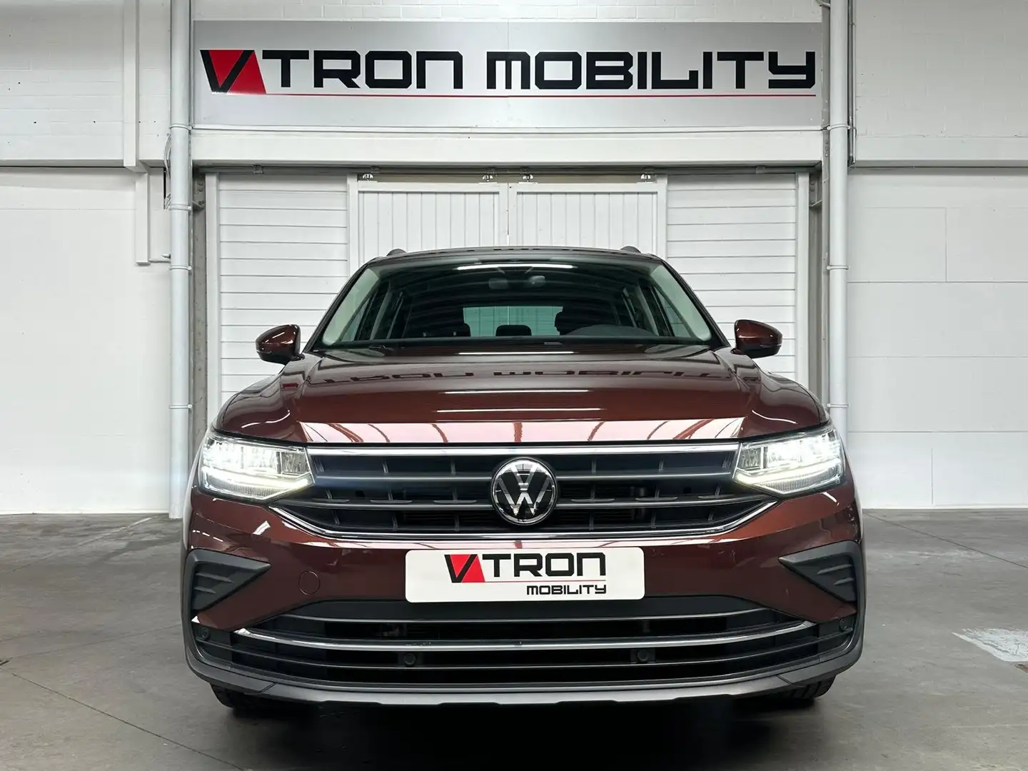 Volkswagen Tiguan 1.5 eTSI DSG Life LED*CARPLAY*ACC*TREKHAAK*LIKENEW Marrone - 2