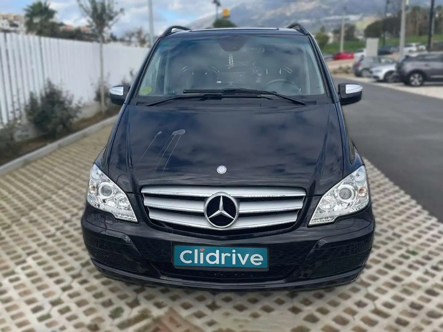Mercedes-Benz Viano 3.0 CDI Ambiente Larga Negro - 1