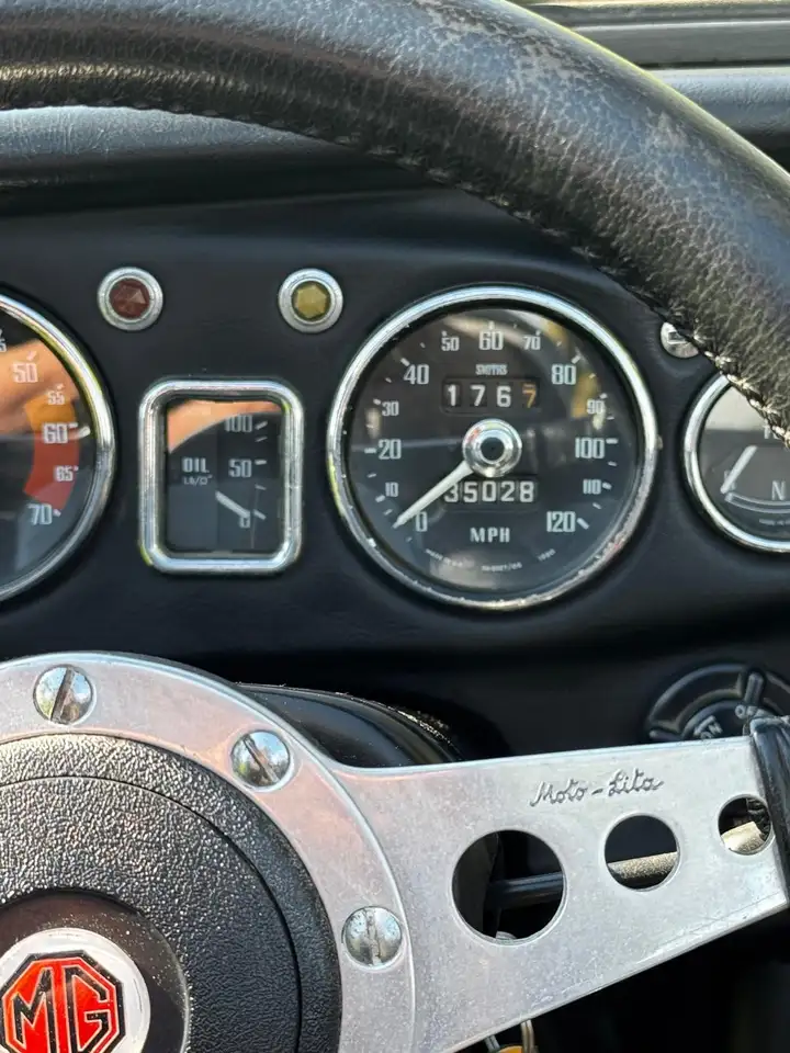 MGB 1.8 Roadster, foto 9