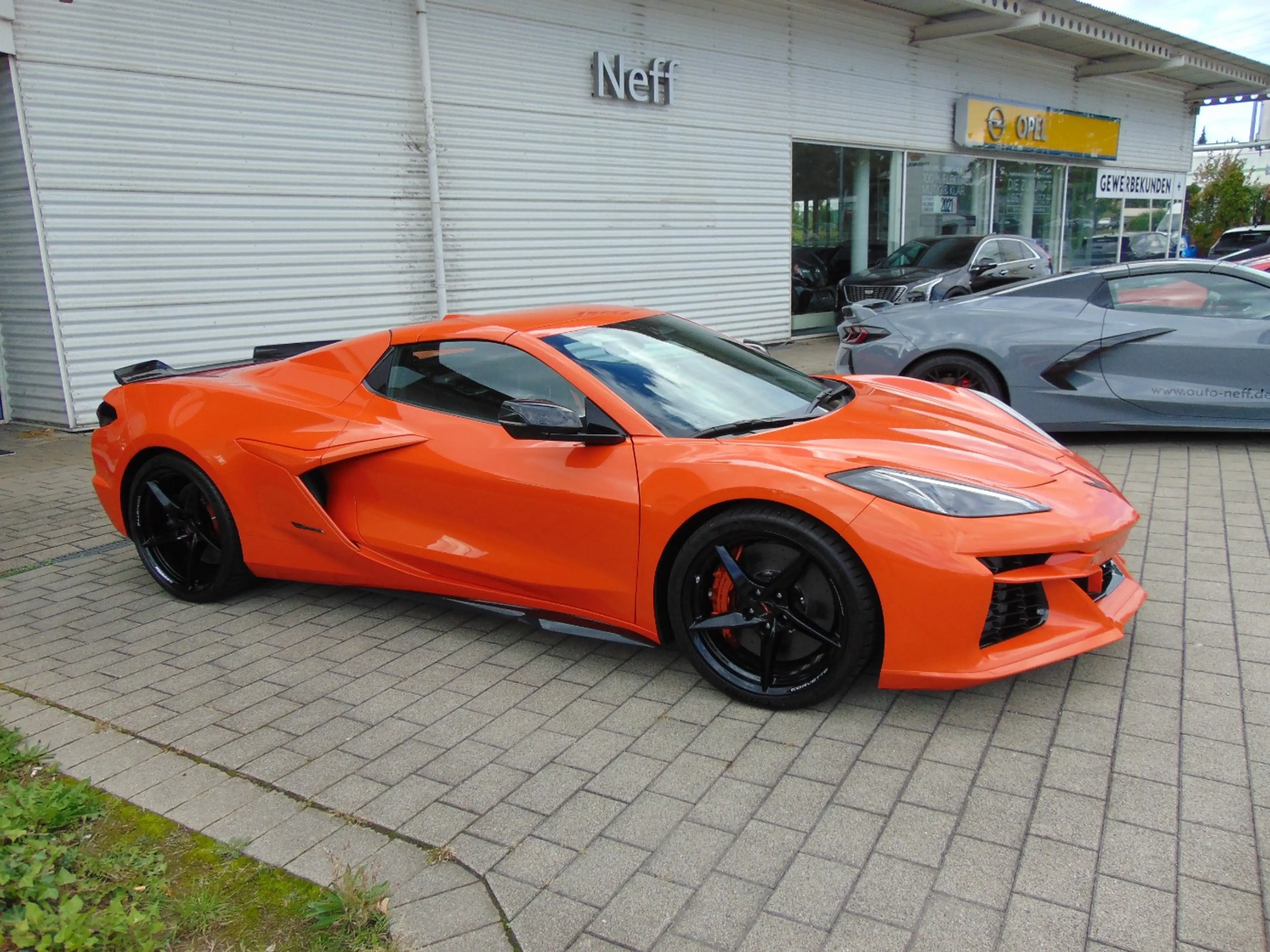 Corvette C8 E-Ray Cabrio Europamodell Front Lift — photo 5