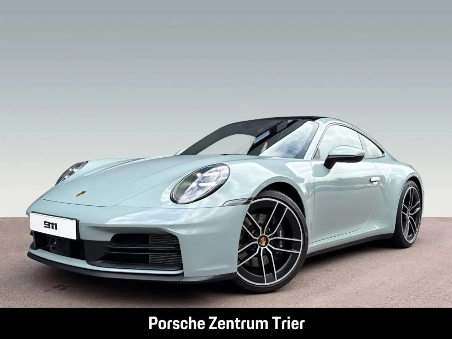 Porsche 992 911 Carrera Sportabgas Sitzbelüftung BOSE Grün - 1