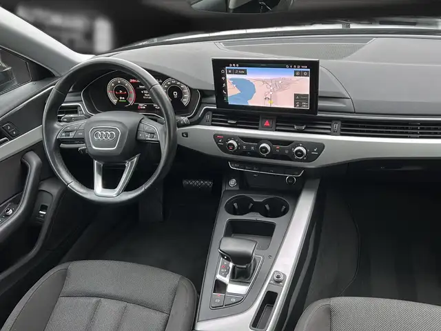 Audi A4 view 15