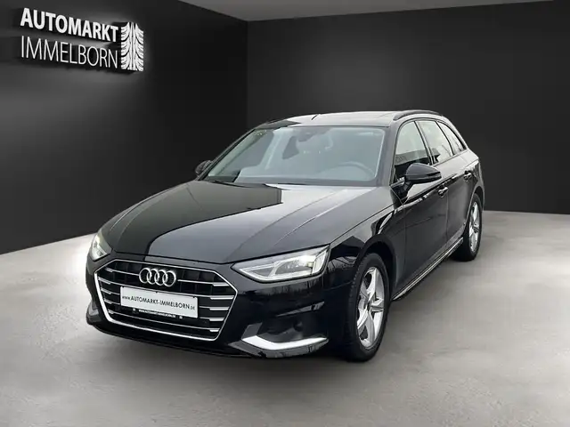 Audi A4 view 3