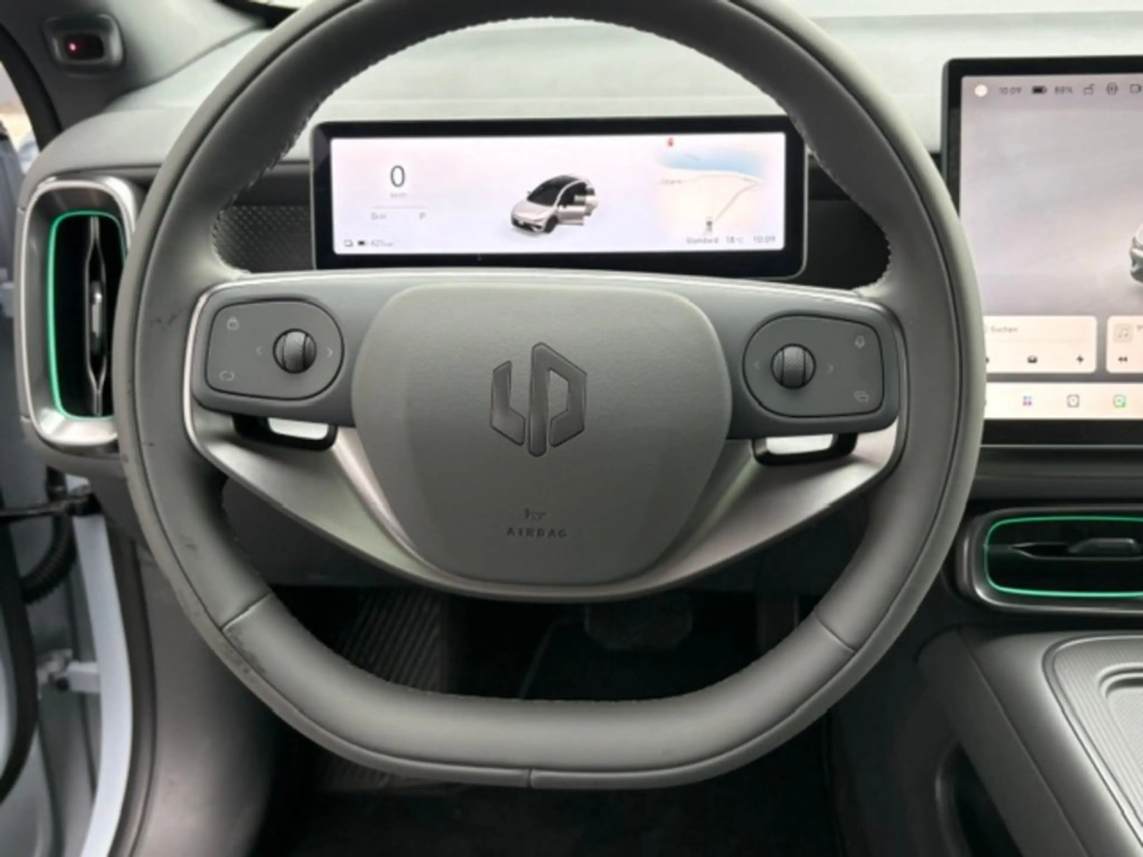 Leapmotor B05 Design Promax — photo 12
