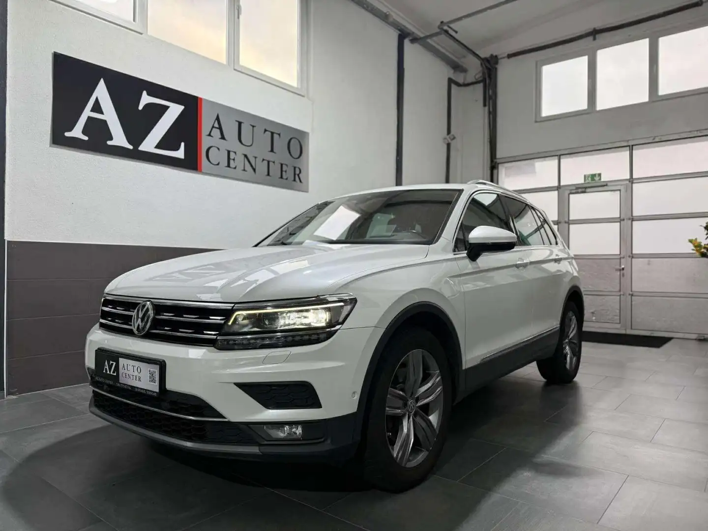 Volkswagen Tiguan 2.0 TDI BMT 4M Highline/PANO/HUD/LED/KAM Weiß - 1