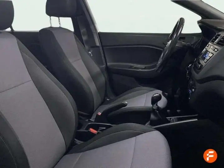 Hyundai i20 2018, foto 21