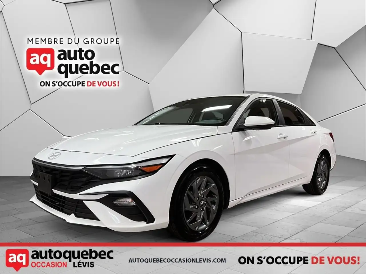 Hyundai ELANTRA снимка Hyundai ELANTRA