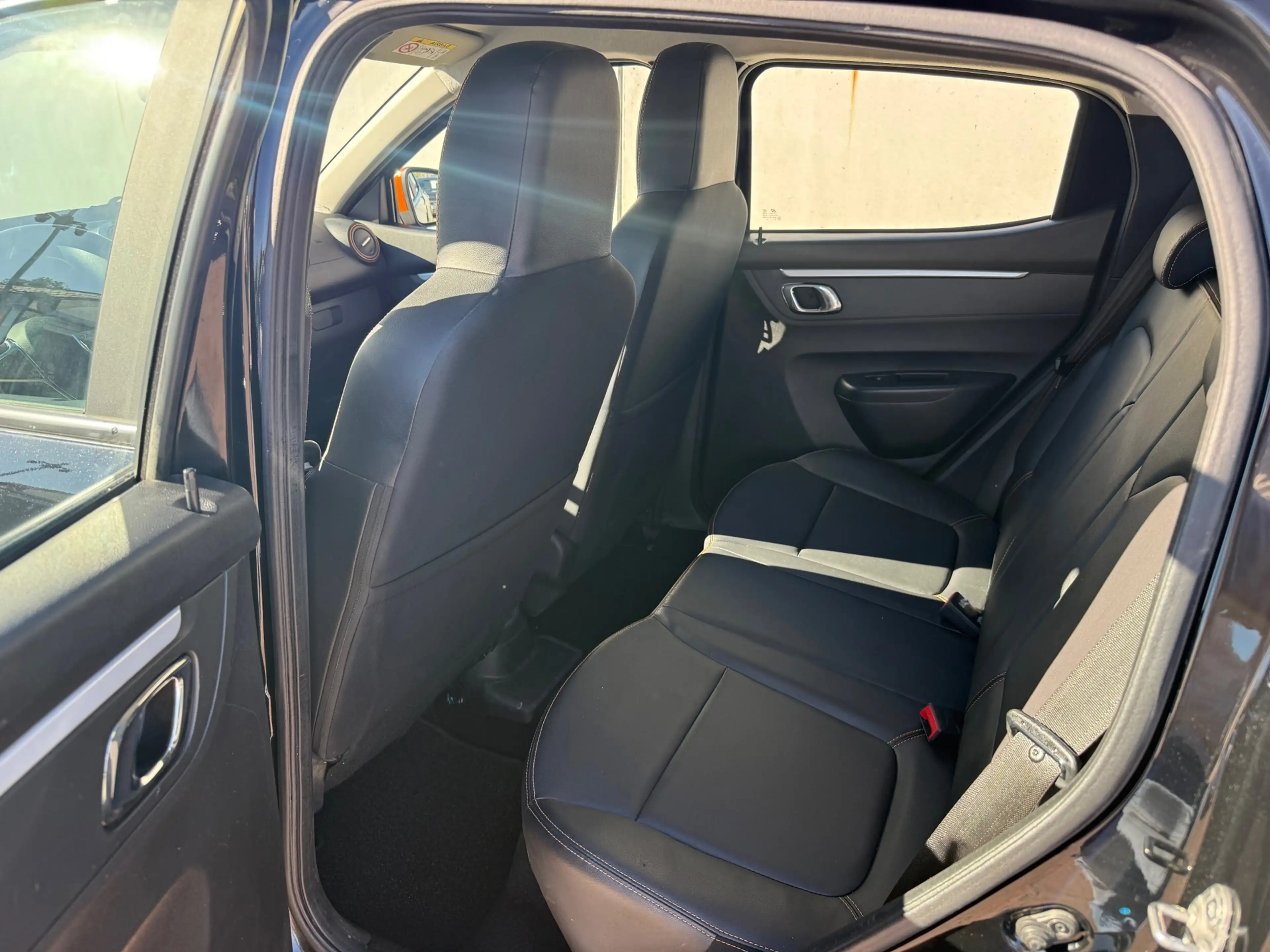 Dacia Spring Comfort Plus 27 kWh/LEDER/CAMERA/PDC/NAVI/NL AUTO/ — photo 12