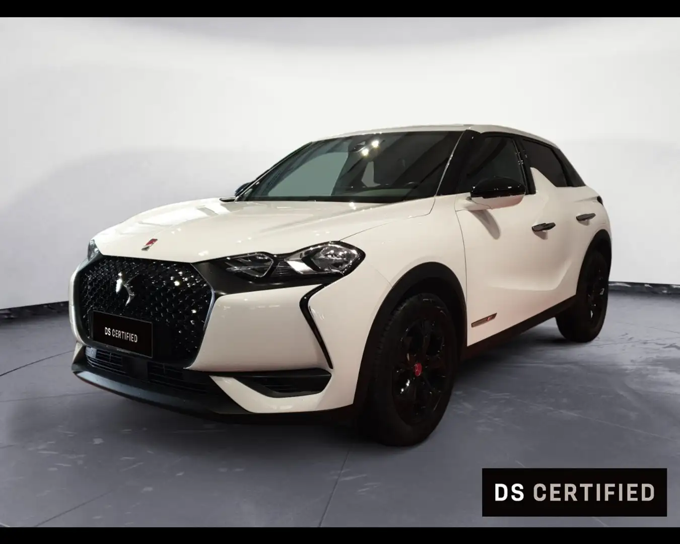DS Automobiles DS 3 Crossback PureTech 100 Performance Line Blanc - 1