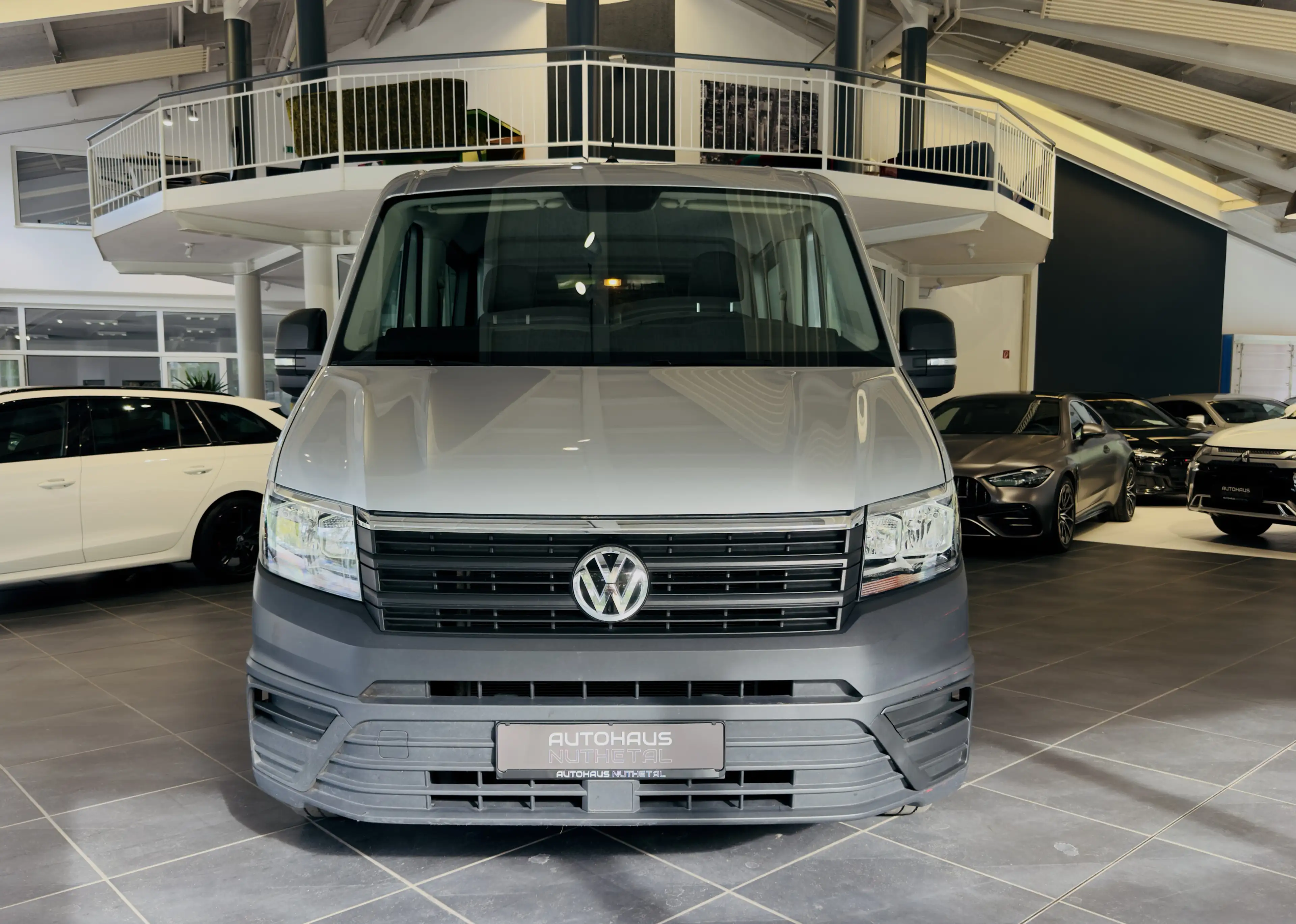 Volkswagen Crafter PLUS 35 MITTELLANG 6-SITZER   KLIMA — photo 2