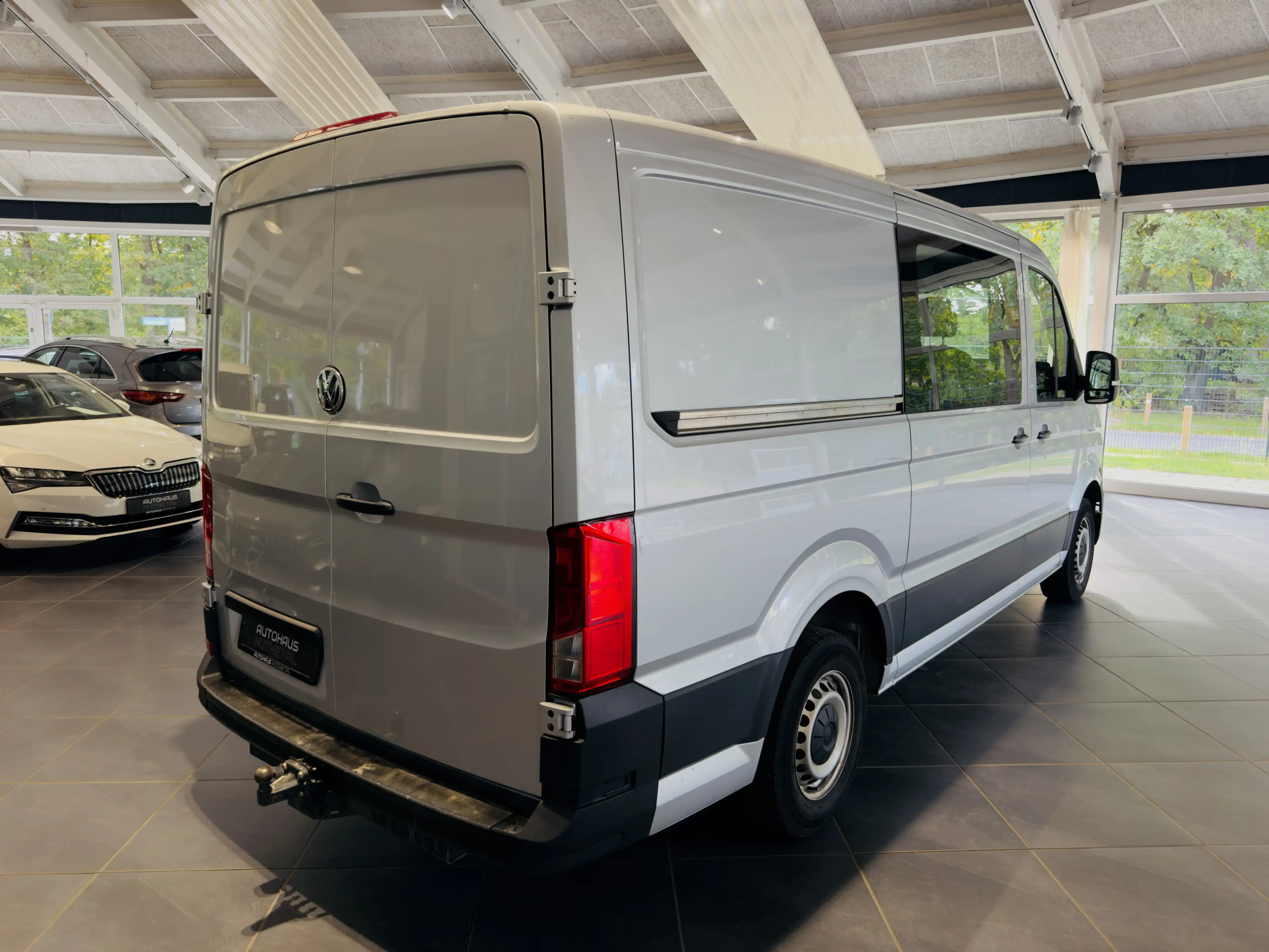 Volkswagen Crafter PLUS 35 MITTELLANG 6-SITZER   KLIMA — photo 6