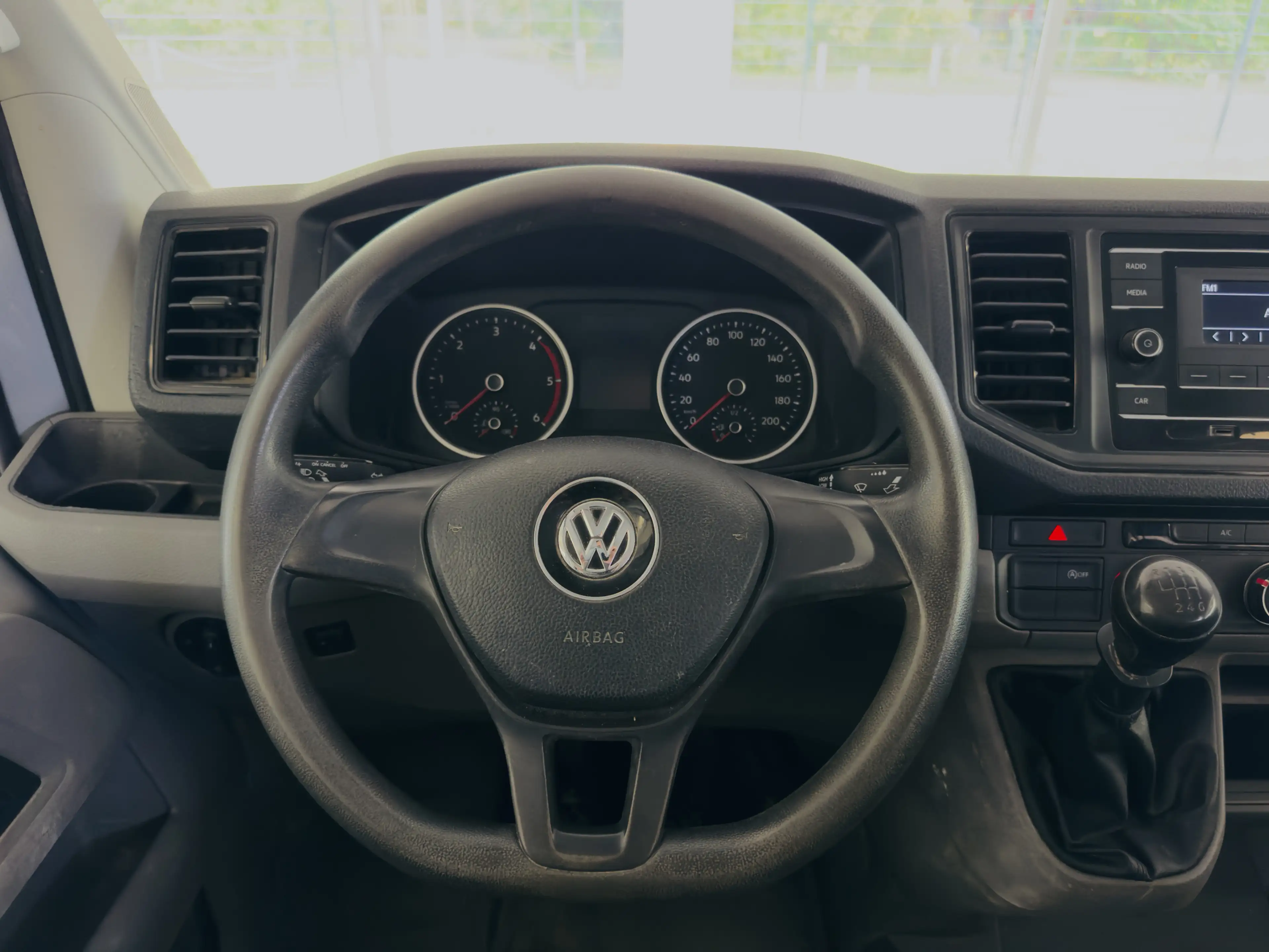 Volkswagen Crafter PLUS 35 MITTELLANG 6-SITZER   KLIMA — photo 13