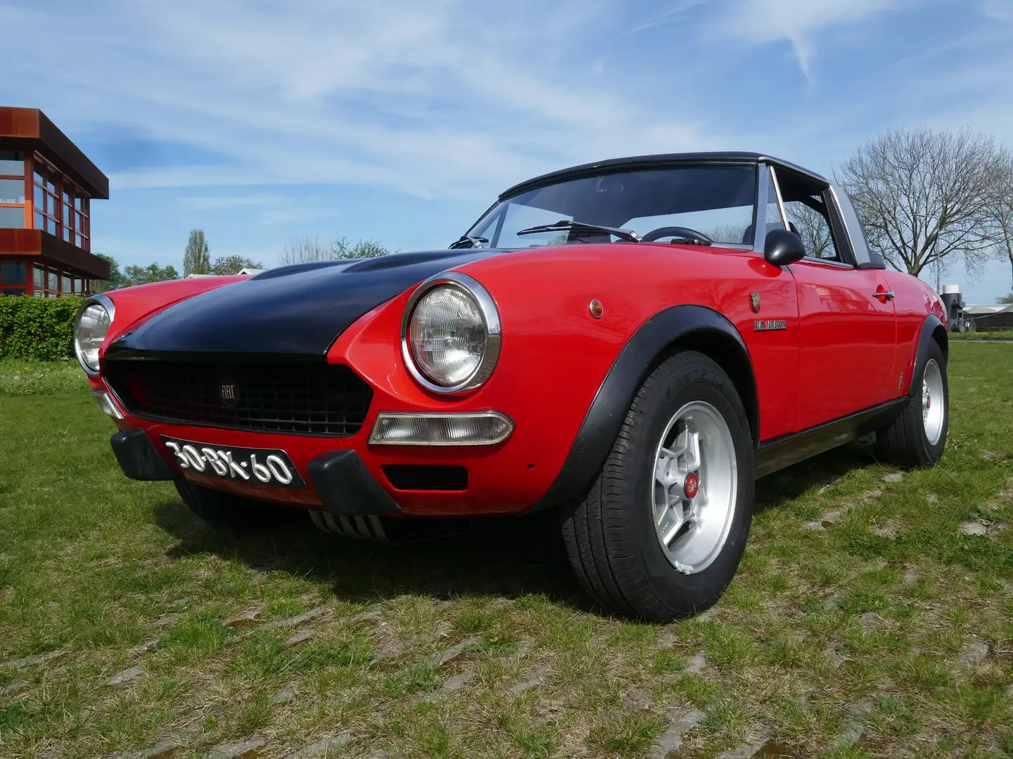 Fiat 124 Spider 124 Spider Sport Abarth Rood - 1