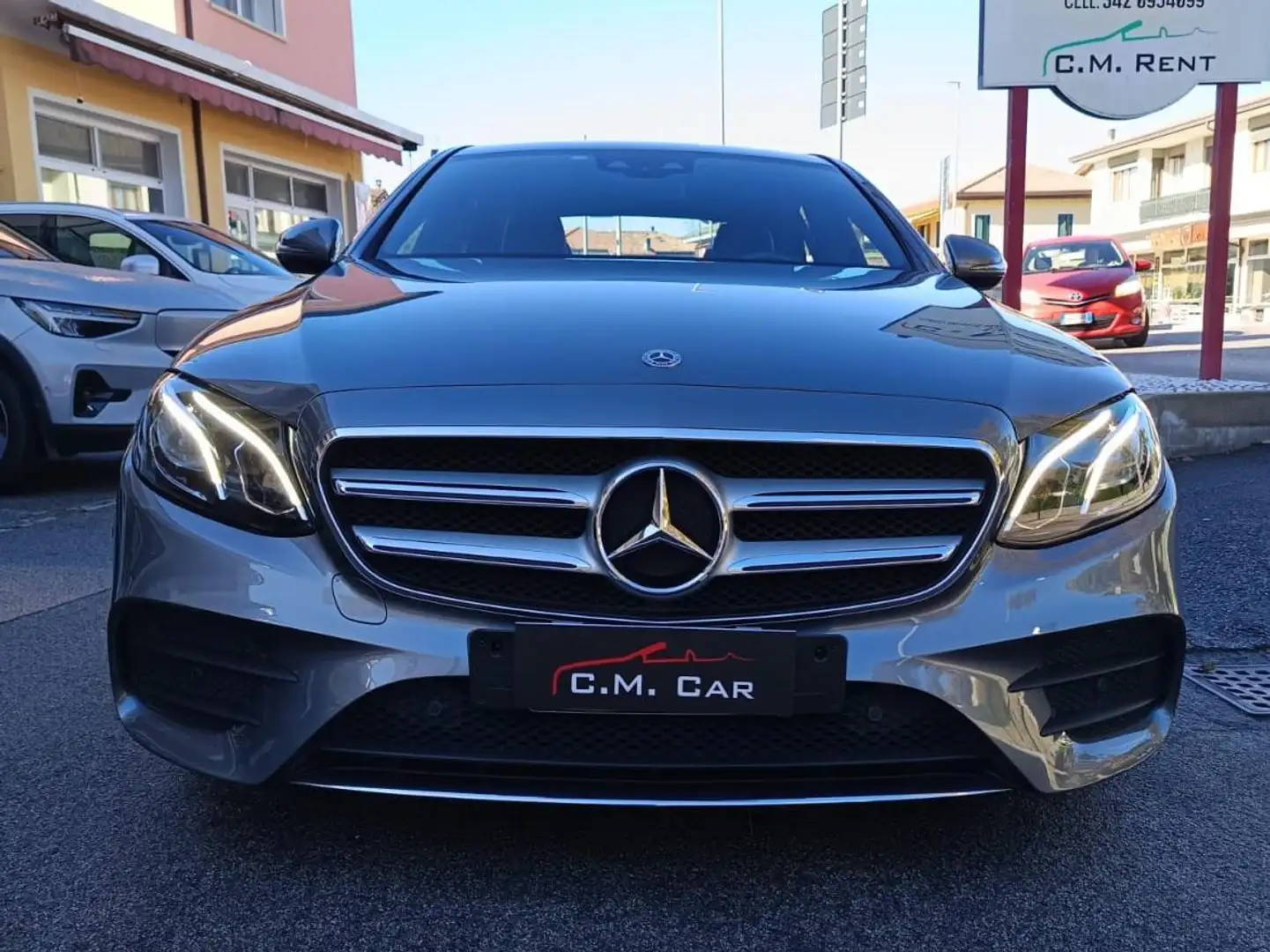 Mercedes-Benz E 220 W213 Berlina d Premium 4matic auto Grigio - 2