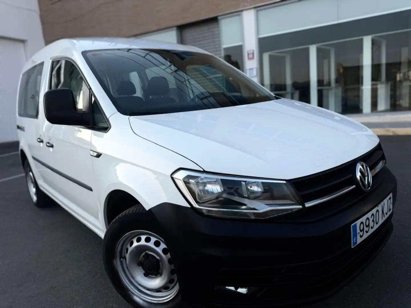 Volkswagen Caddy 2.0TDI Beach 75kW Blanco - 1