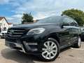 Mercedes-Benz ML 350 CDI BlueTec*AMG*DISTRONIC*COMAND*RFK*SPUR Schwarz - thumbnail 1