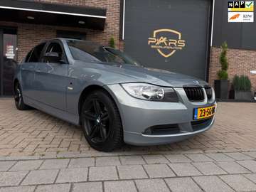 3-serie 318i Dynamic Executive Automaat Sport Airc