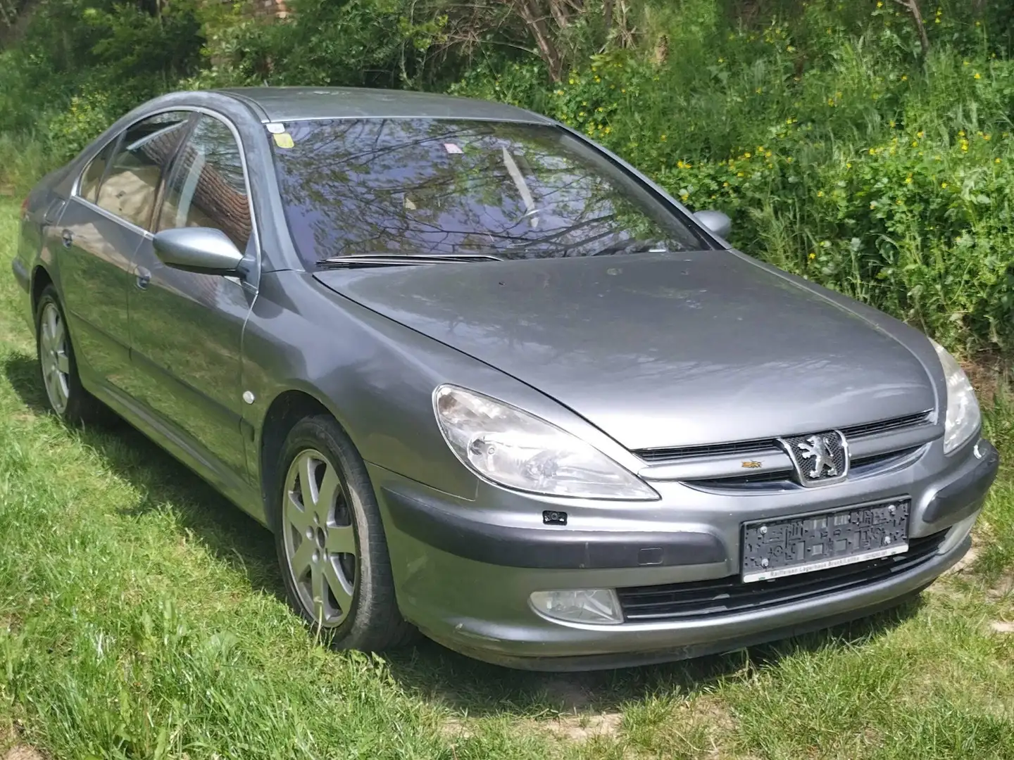 Peugeot 607 607 3,0 V6 Luxe Aut. Luxe Silber - 1