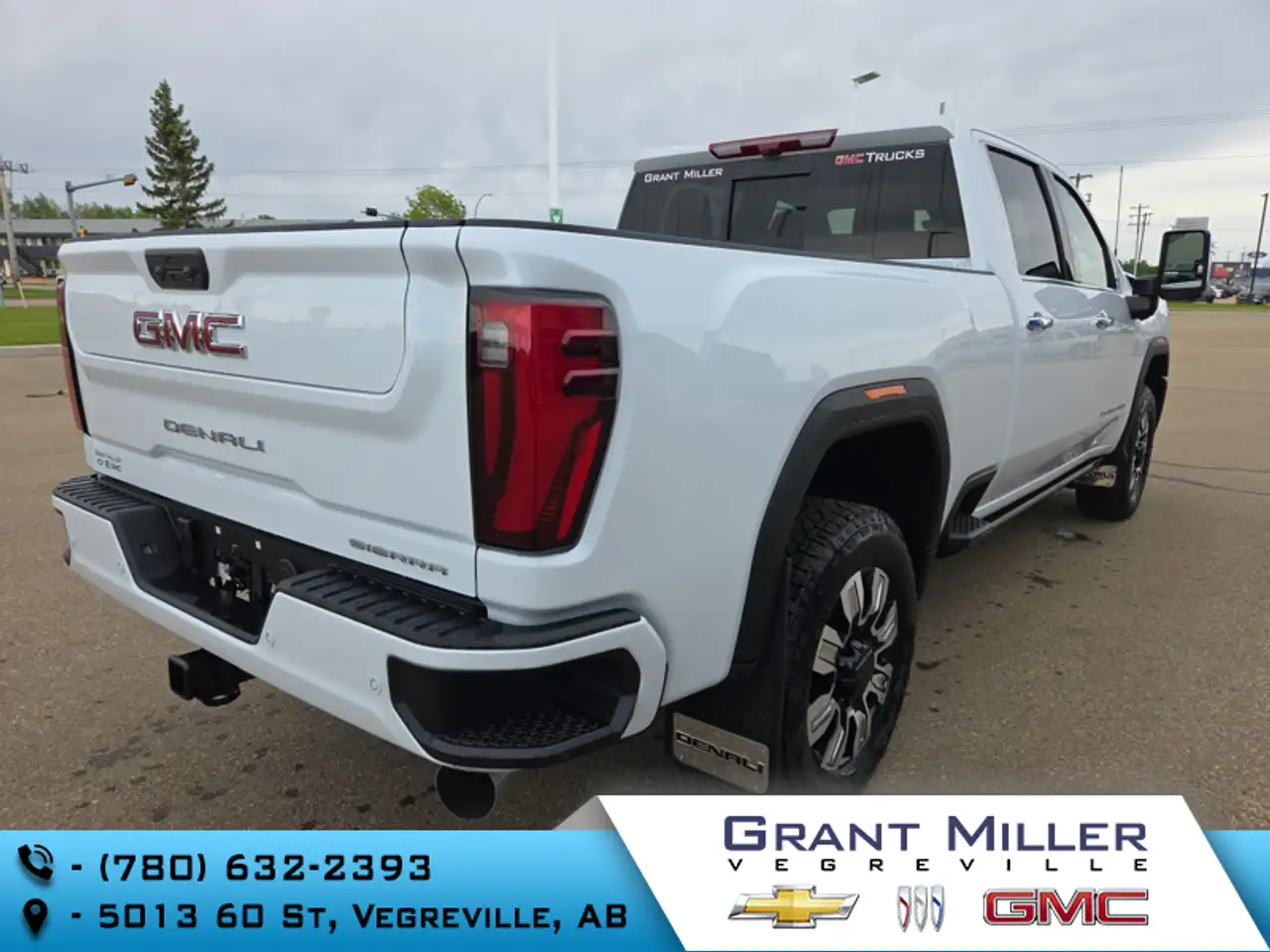 GMC Sierra 3500HD снимка GMC Sierra 3500HD