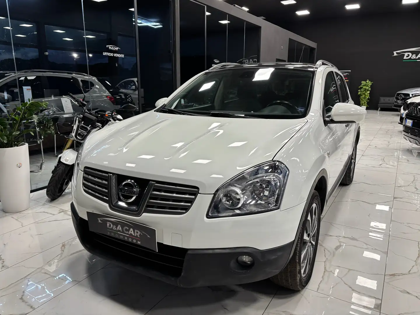 Nissan Qashqai Qashqai I 2007 1.5 dci N-Tec Wit - 2