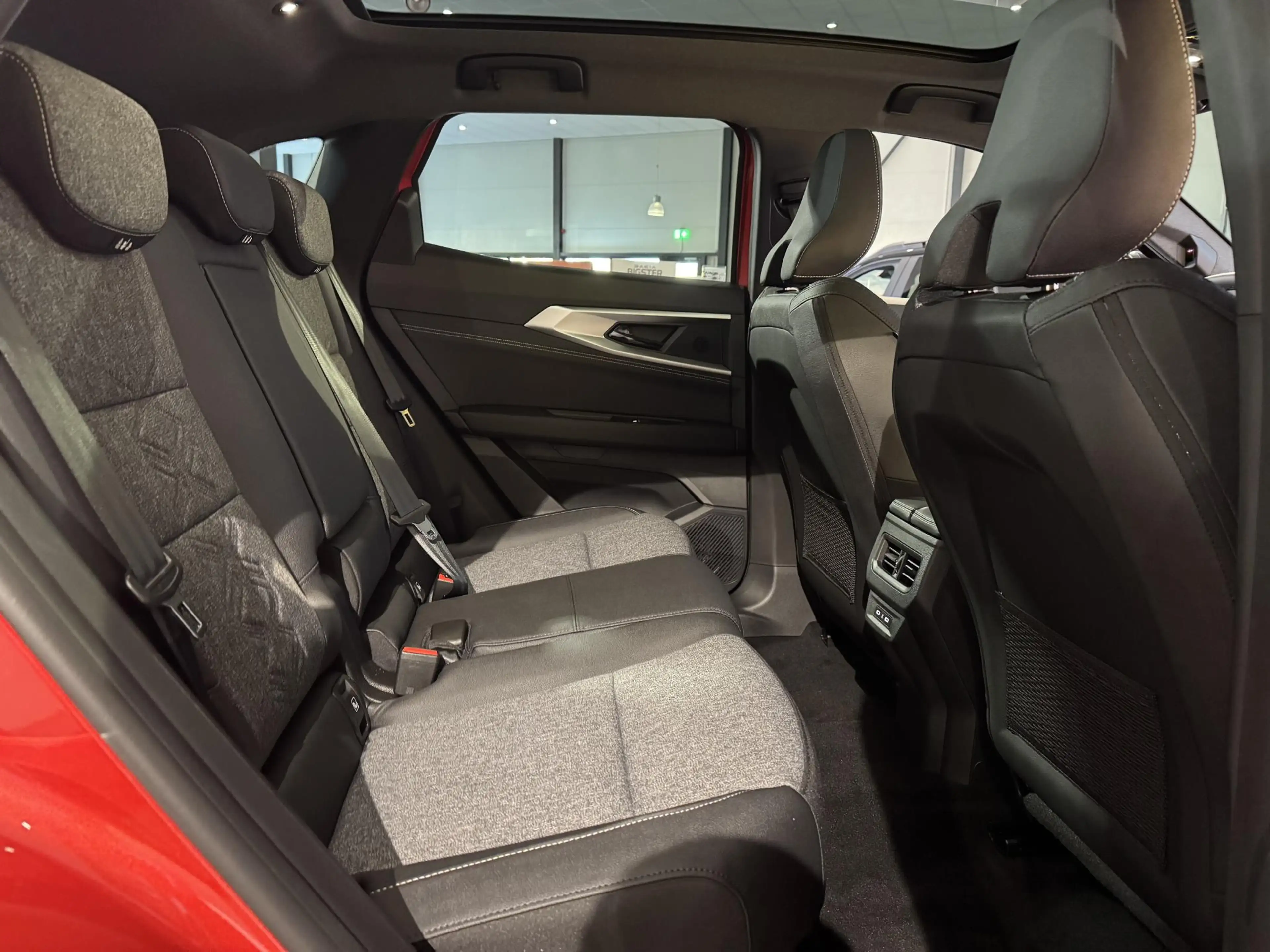 Renault Austral 1.2 E-Tech full hybrid 200 techno | 7000 EURO VOOR — photo 11