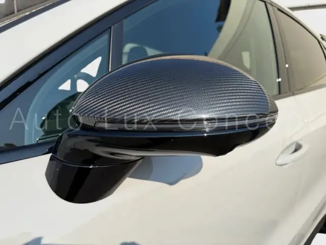 Porsche Cayenne view 12