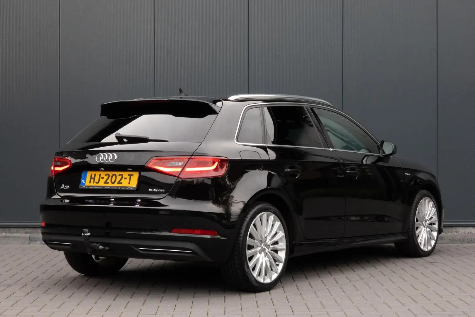 Audi A3 Sportback 1.4 e-tron PHEV Ambition Pro Line plus | Noir - 2