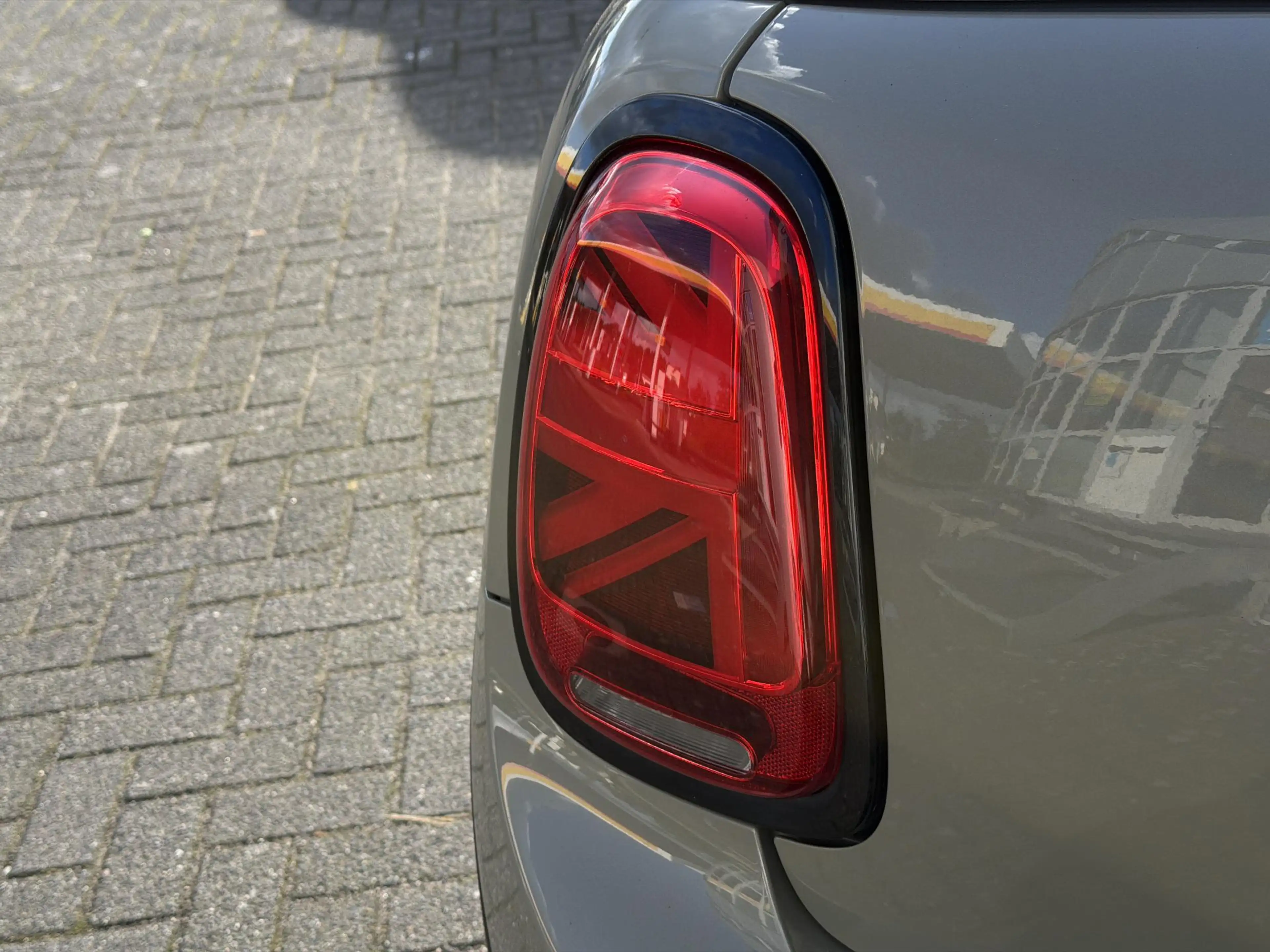 MINI Cooper S Cabrio 2.0 JCW aero-pakket — photo 11