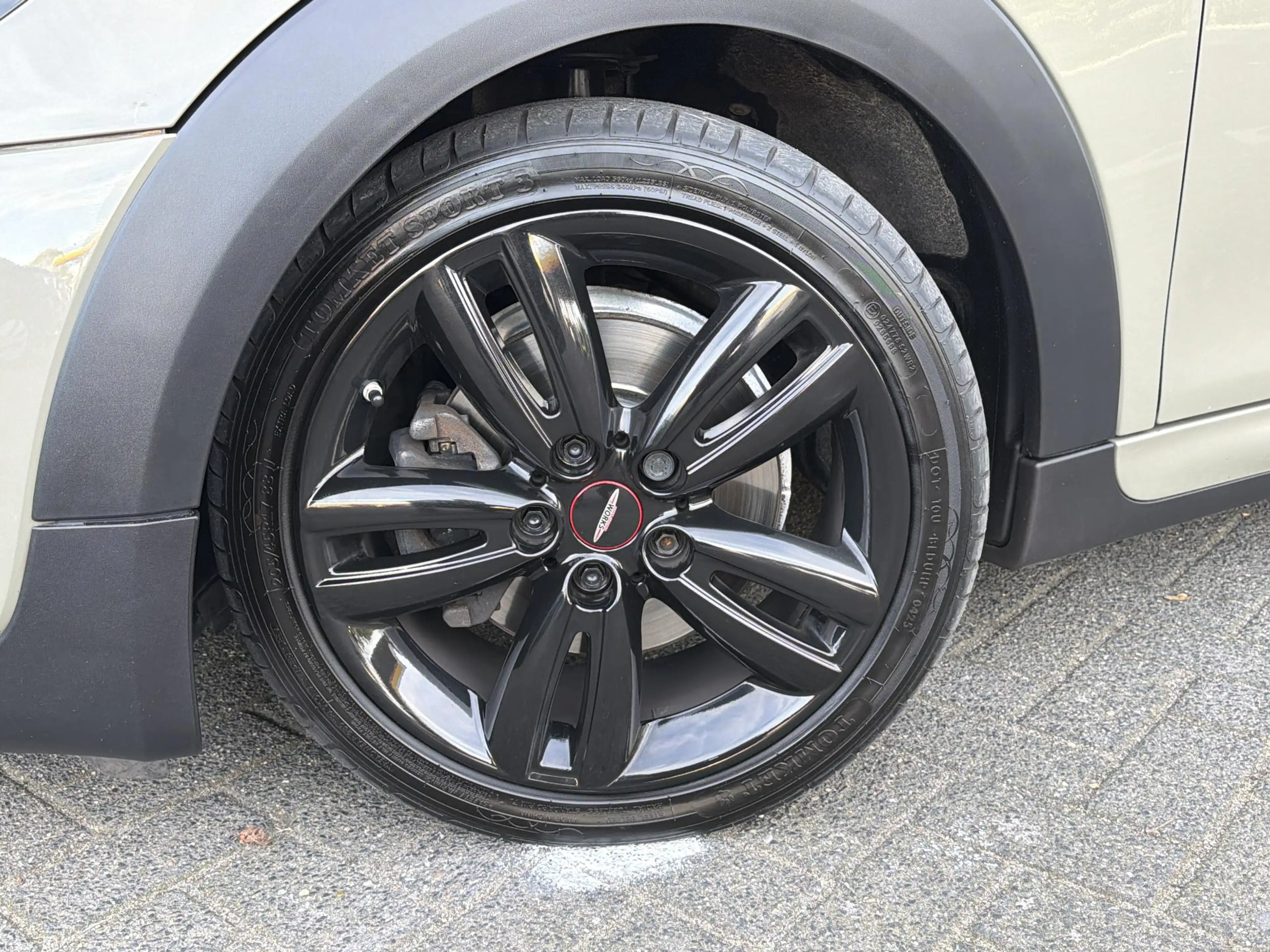 MINI Cooper S Cabrio 2.0 JCW aero-pakket — photo 9