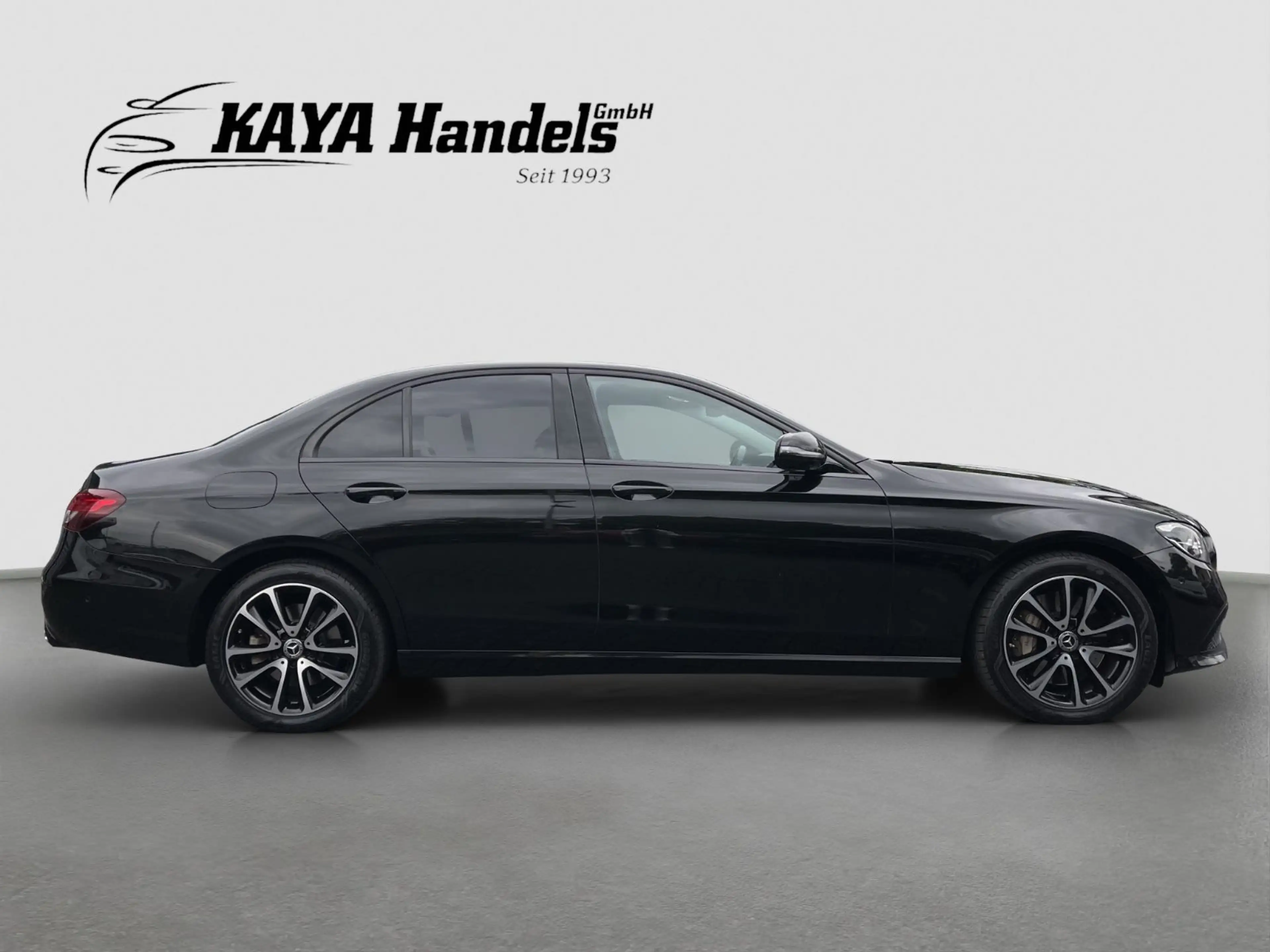 Mercedes-Benz E 400 d 4M Avantgarde/360°/HDUp/Burmester/NIGHT — photo 8