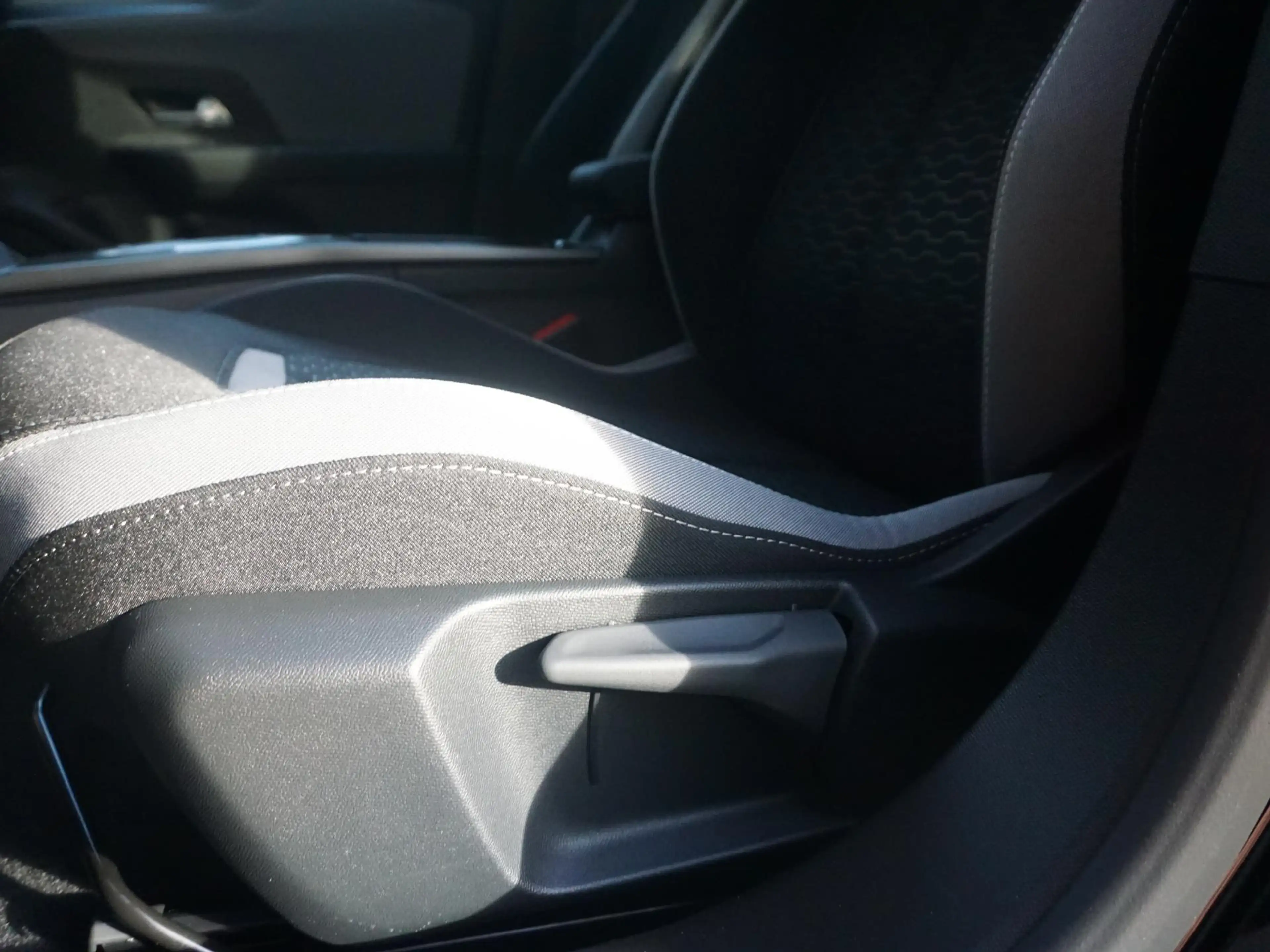 Opel Mokka-E Electric Business Edition 54 kWh Warmtepomp — photo 10