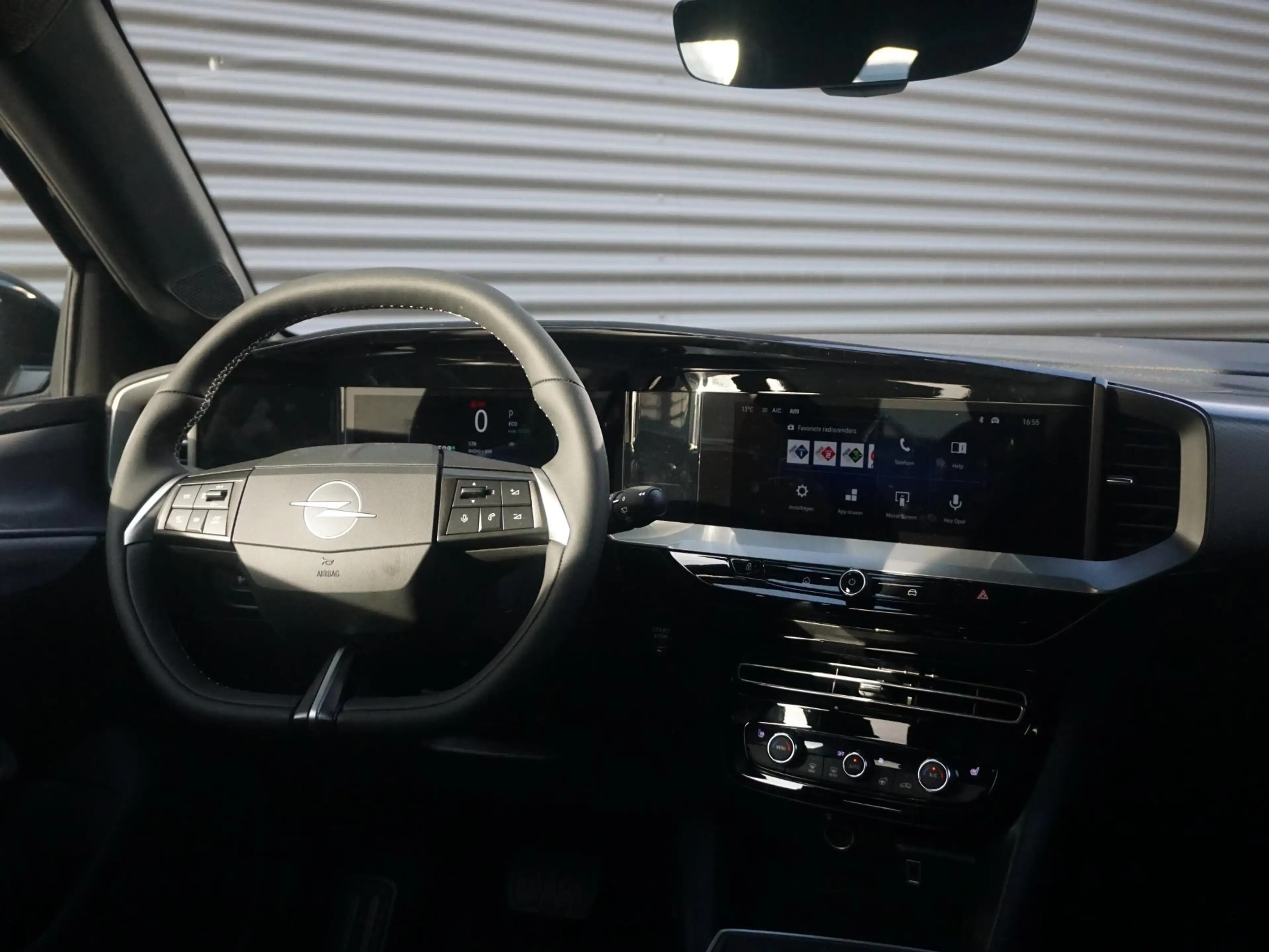 Opel Mokka-E Electric Business Edition 54 kWh Warmtepomp — photo 12