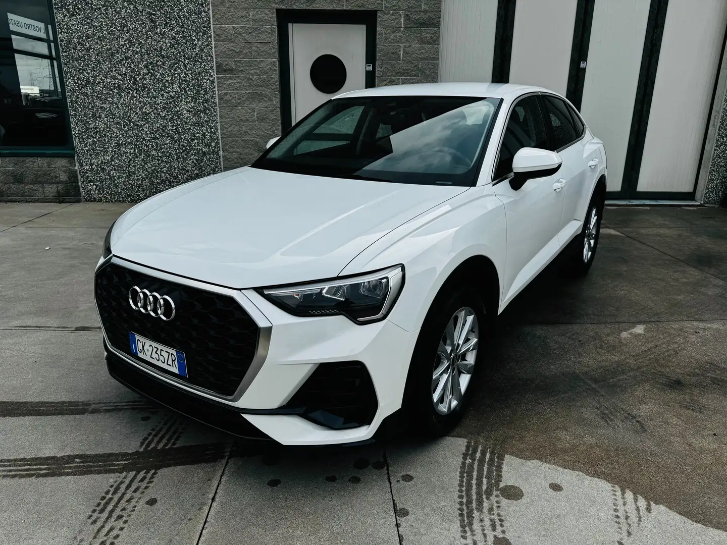 Audi Q3 Q3 Sportback Sportback 35 1.5 tfsi mhev s-tronic Blanc - 1