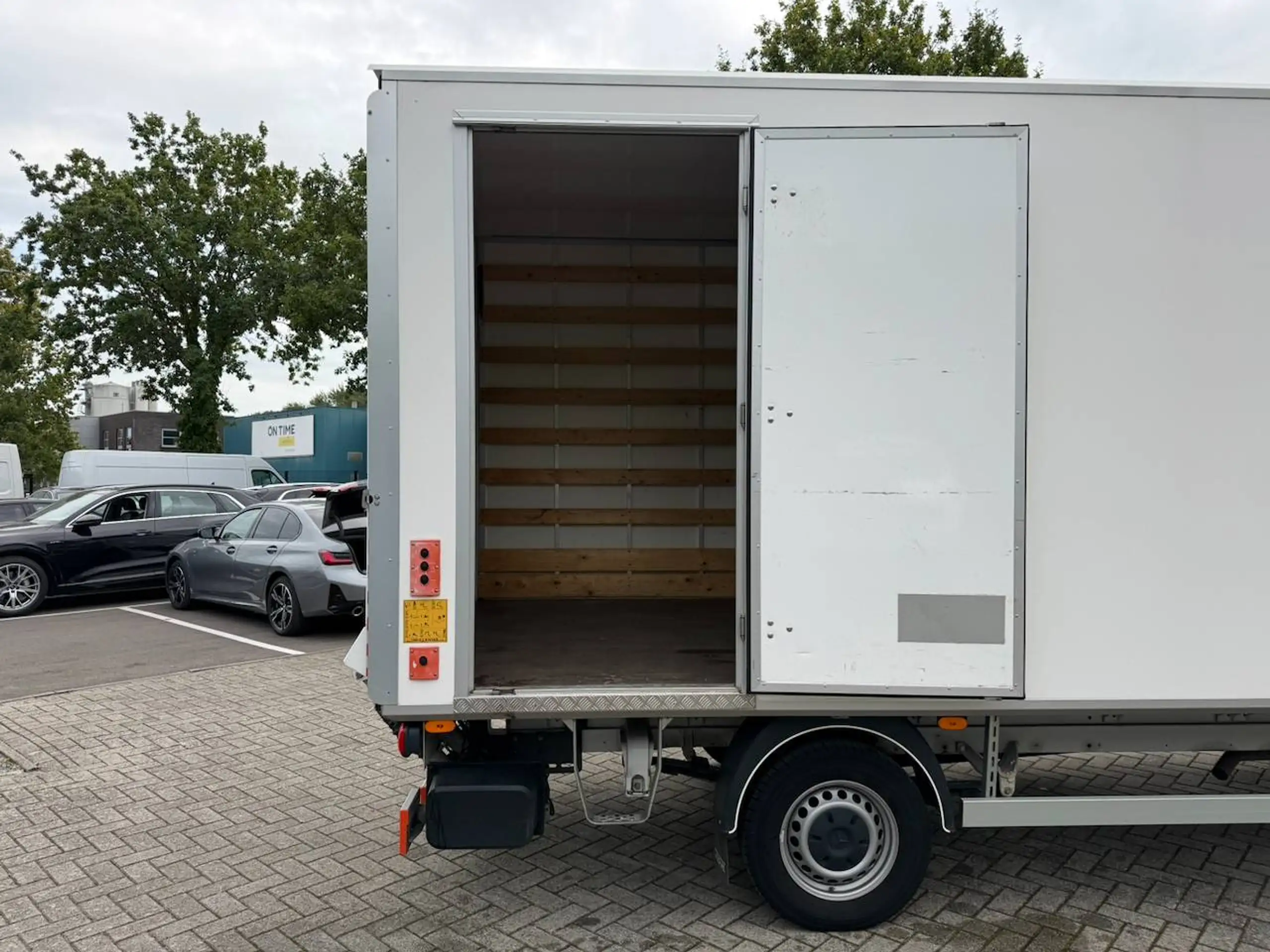 Mercedes-Benz Sprinter 315 BTW BAK JDK LAADBRUG CARPLAY CAMERA — 16/16