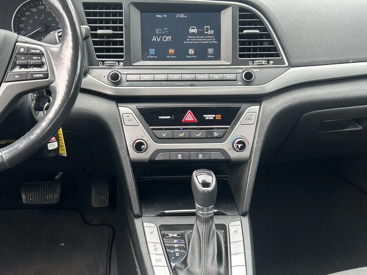 Hyundai ELANTRA снимка Hyundai ELANTRA