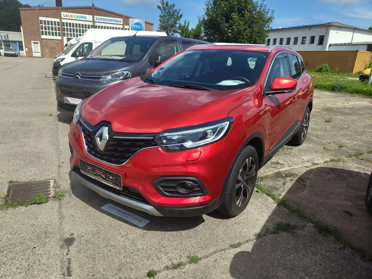 Renault Kadjar TCe 140 GPF LIMITED DeLuxe Bluetooth Klima Rouge - 2