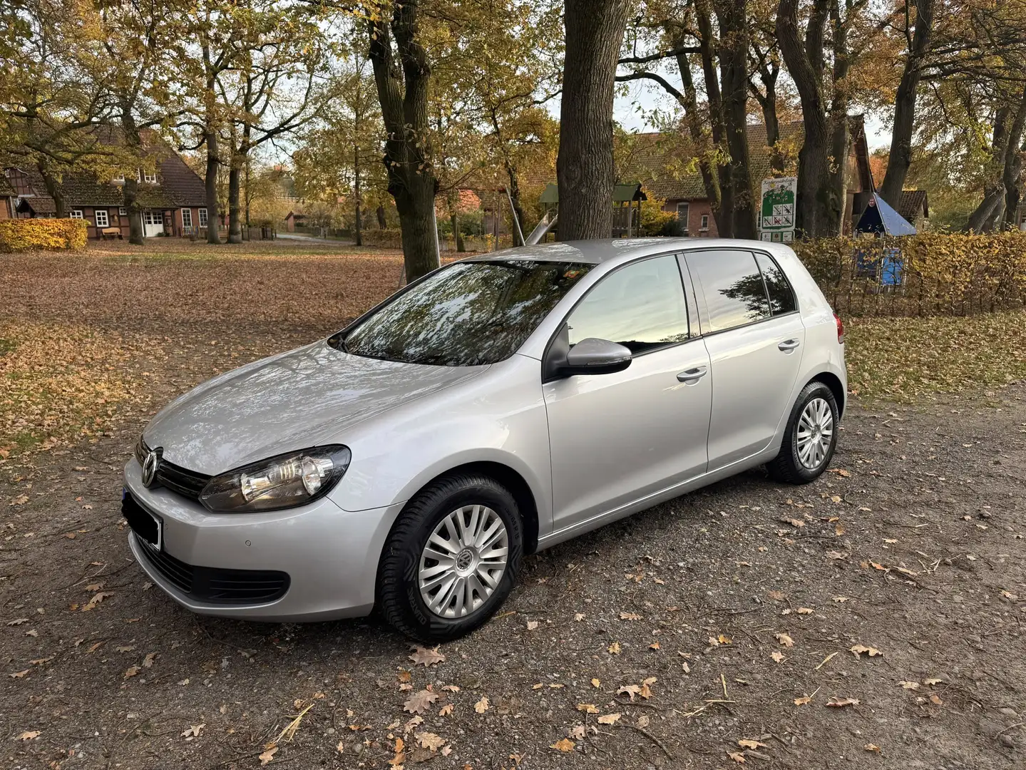 Volkswagen Golf 1.6 TDI DPF Comfortline - 1