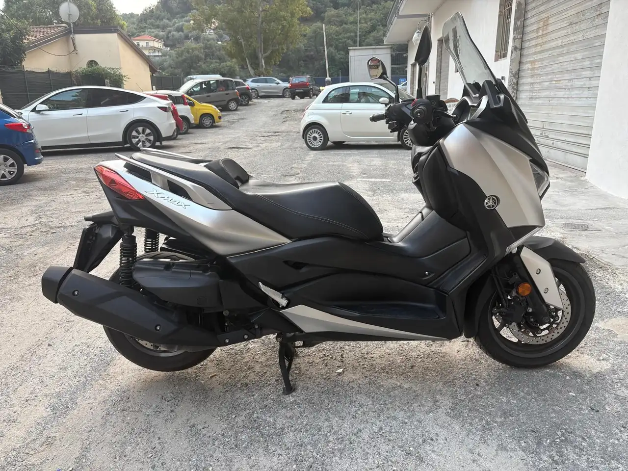 Yamaha X-Max 400