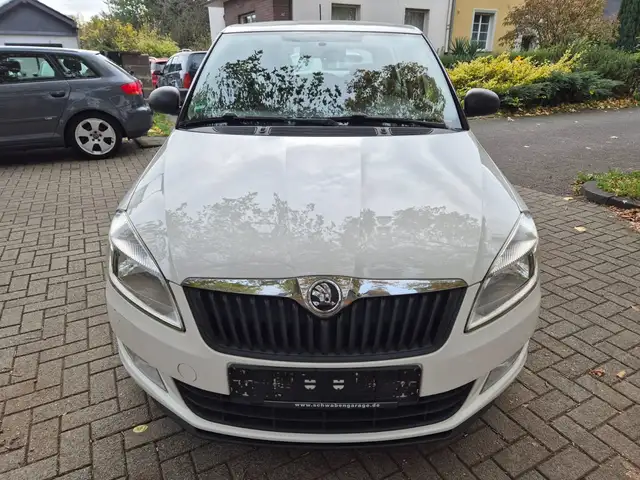 Skoda Fabia Cool Edition 1.2/ Inspektion neu/ Kettensatz neu