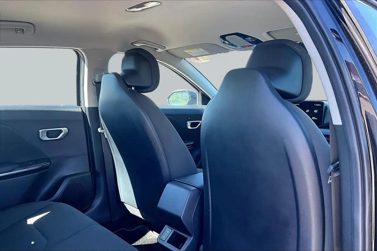 Kia K4 fotografie Kia K4