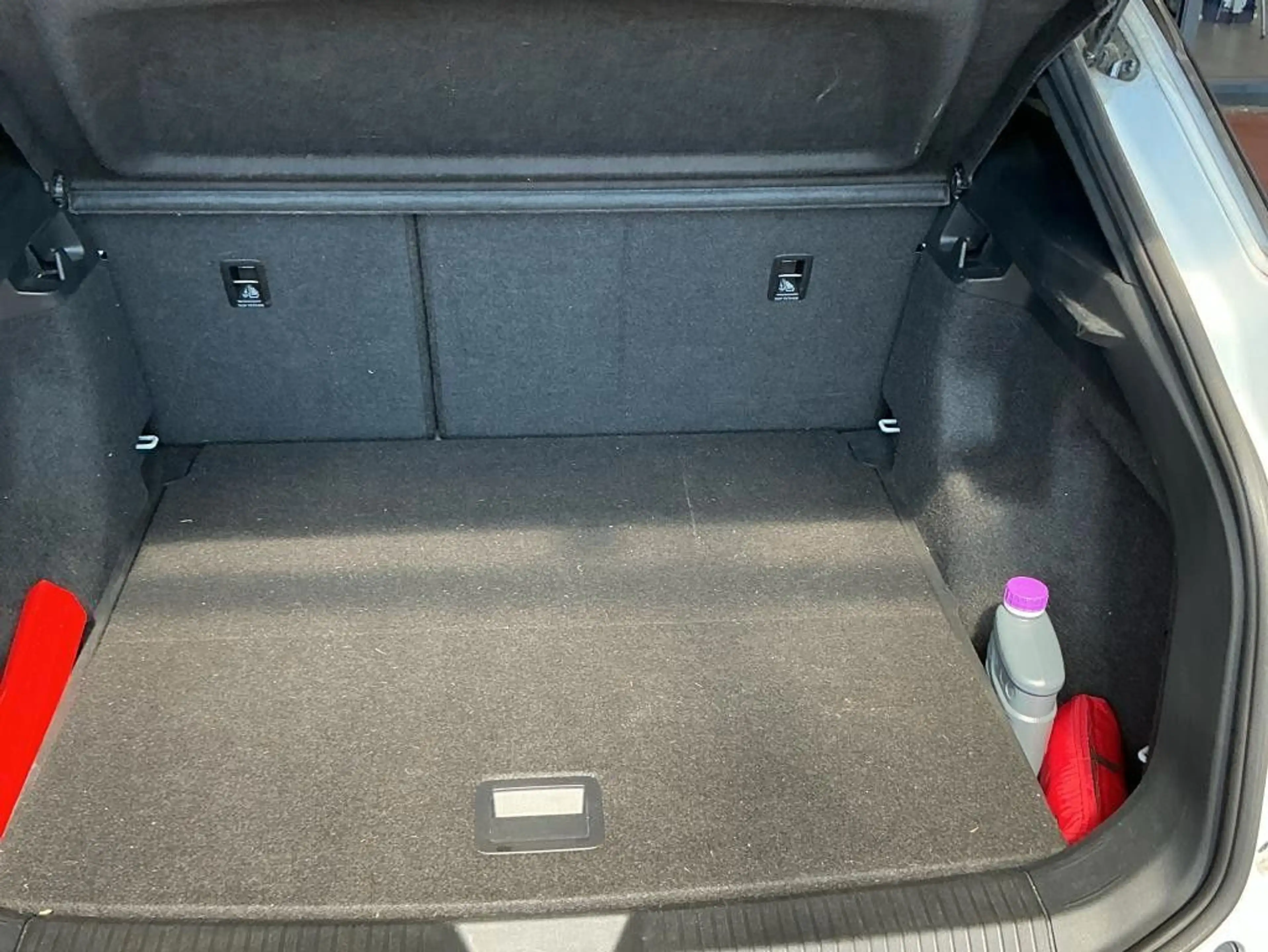 Volkswagen ID.4 Pro Performance Navi SHZ ACC LED PDC Alu — photo 7