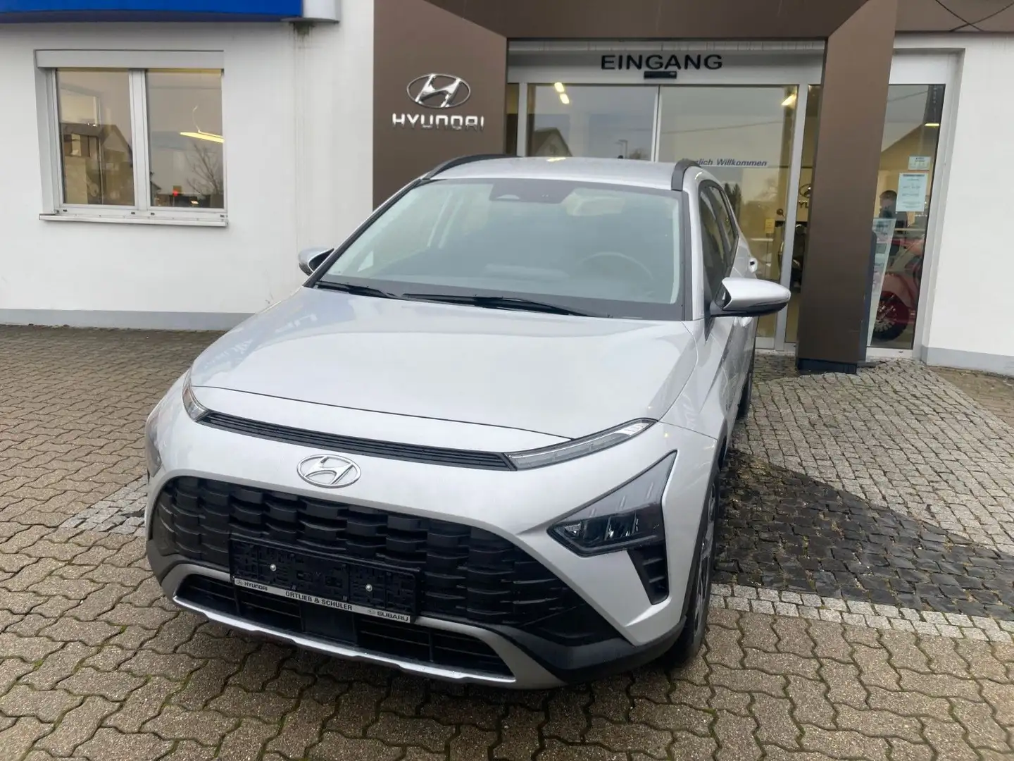 Hyundai BAYON 1.0 T-GDI 48V-Hybrid Intro Edition Plus-P. Zilver - 2