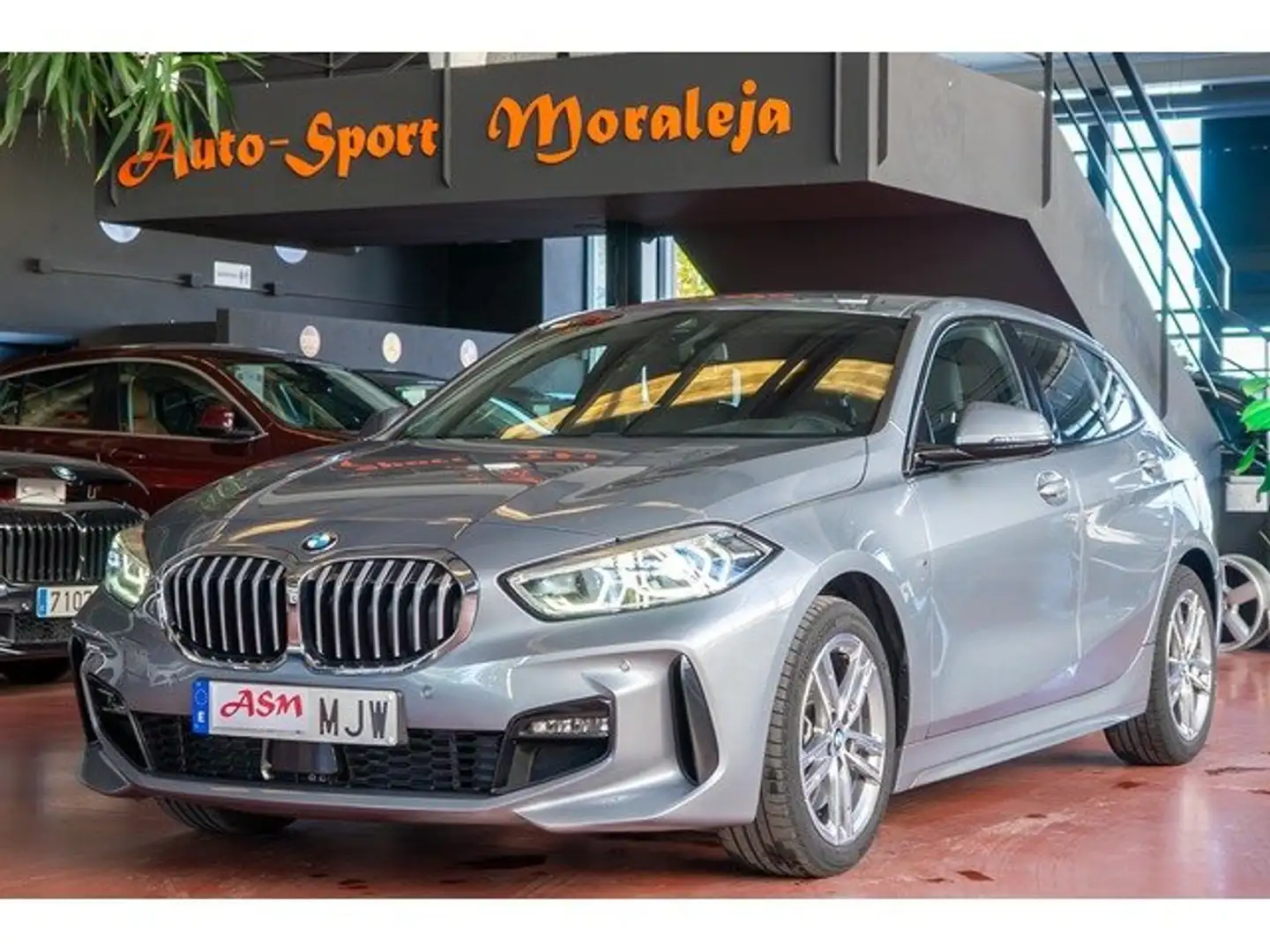 BMW 120 120dA Gris - 1
