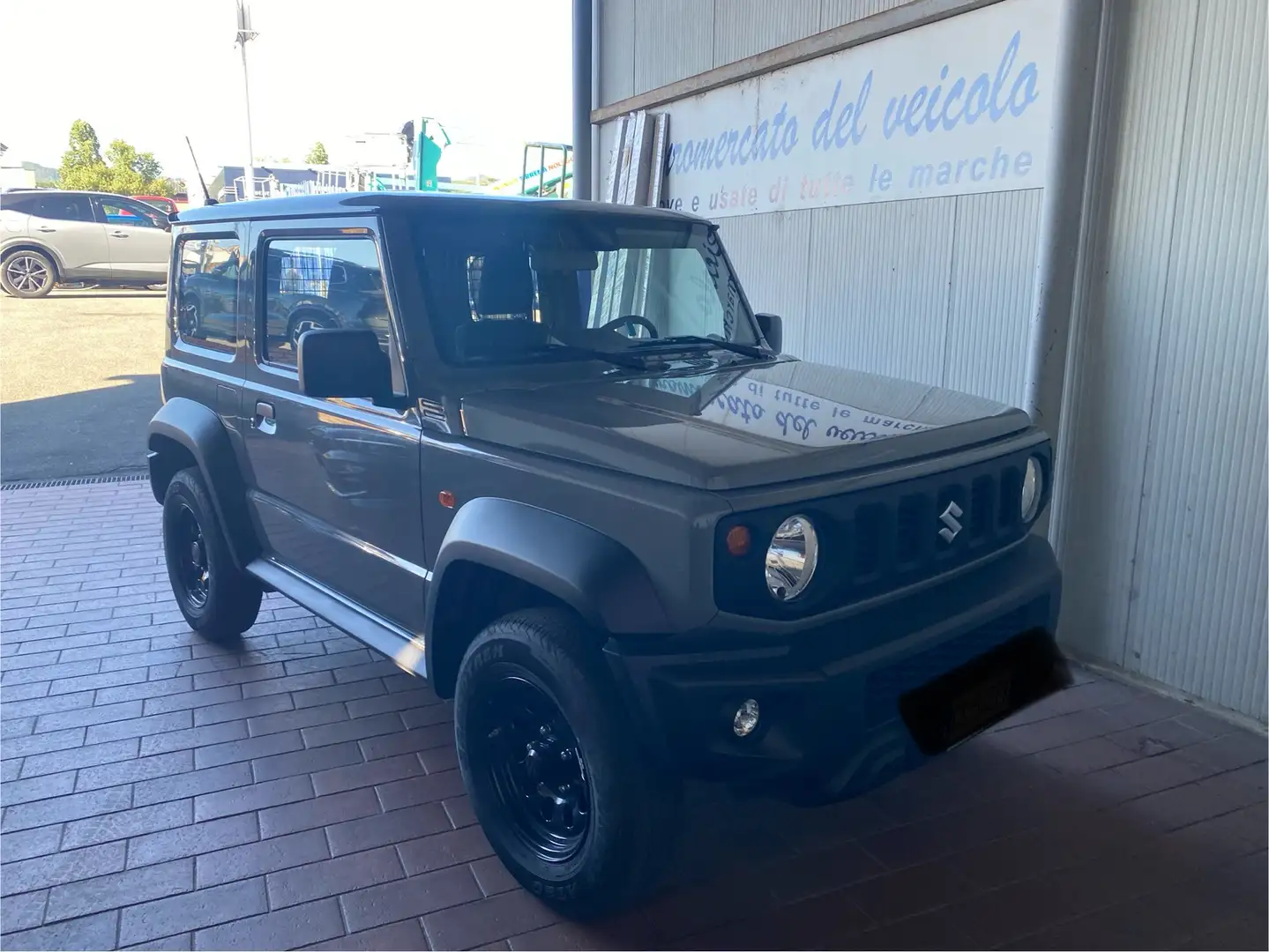 Suzuki Jimny Jimny IV 2018 1.5 Pro 4wd allgrip Grijs - 1