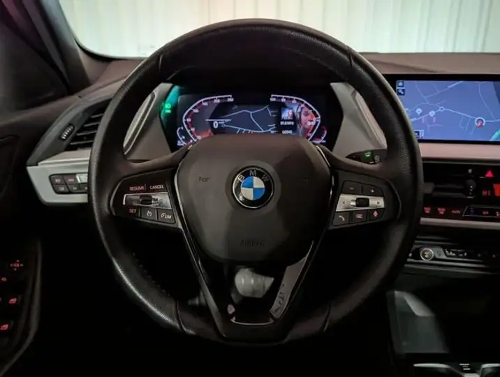 BMW Serie 1 2022, foto 63