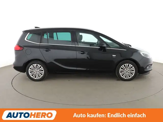 Opel Zafira Tourer view 7