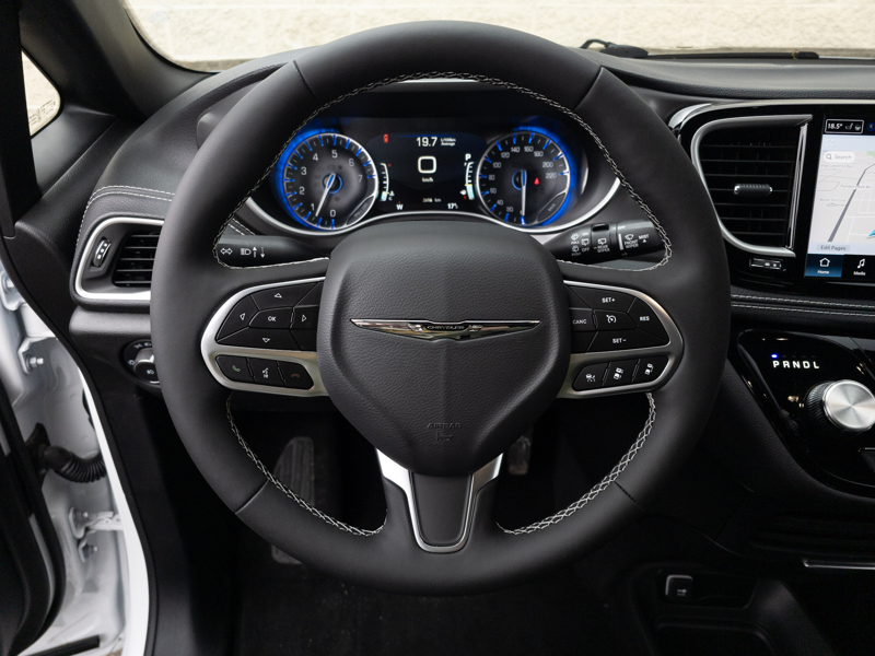 2026 Chrysler Pacifica