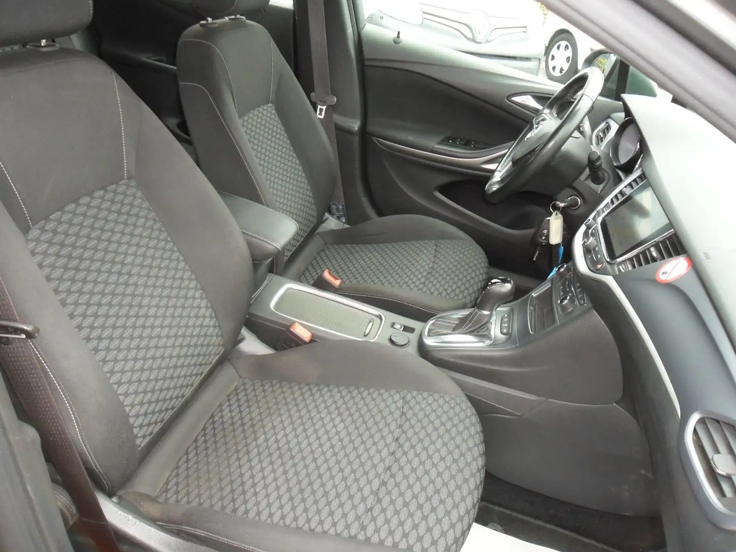 Opel Astra ST 1.4 Turbo Edition Automatik/NAVI Grau - 2