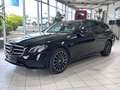Mercedes-Benz E 300 de Schwarz - thumbnail 2