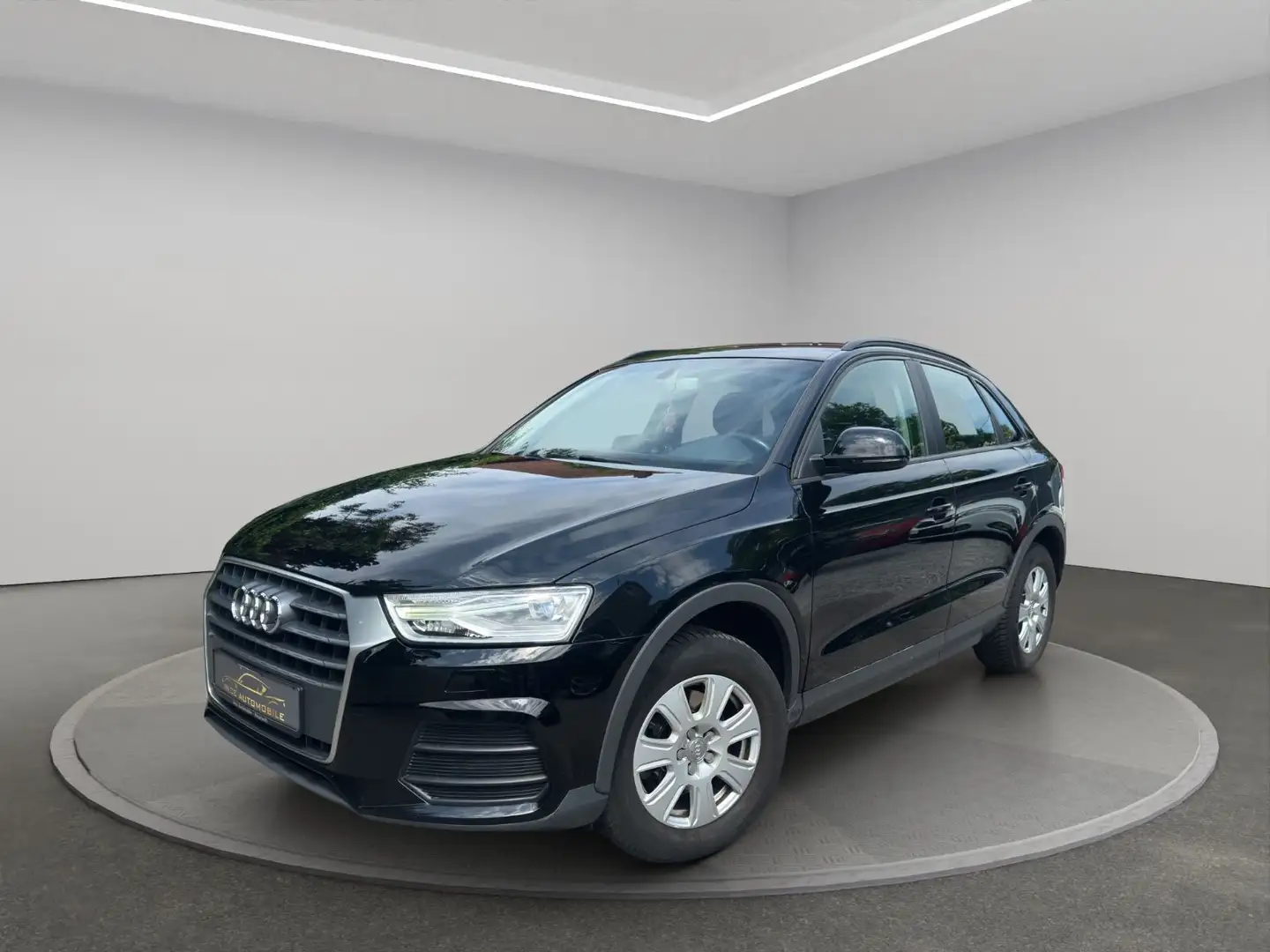 Audi Q3 *2 Hand*Navi*SHZ*LED* Schwarz - 1